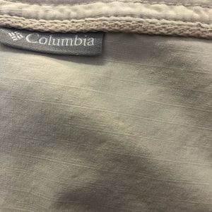 Columbia brand cargo pants